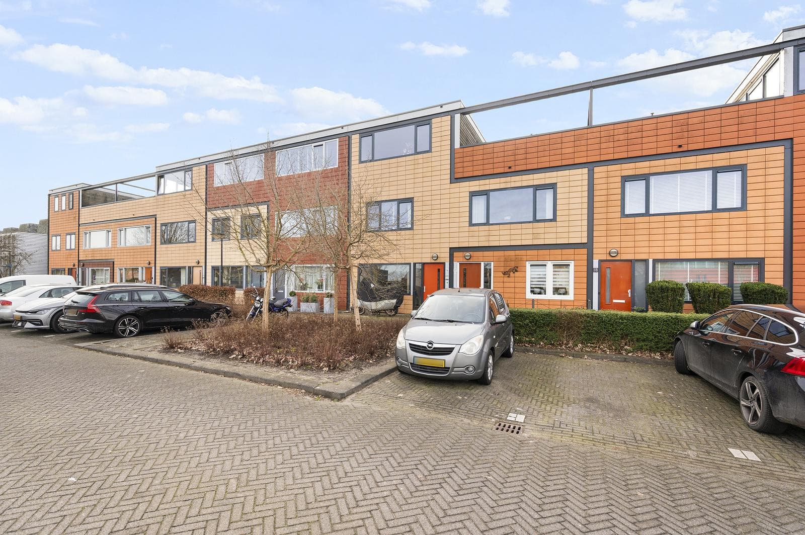 Tahitistraat 16, Almere