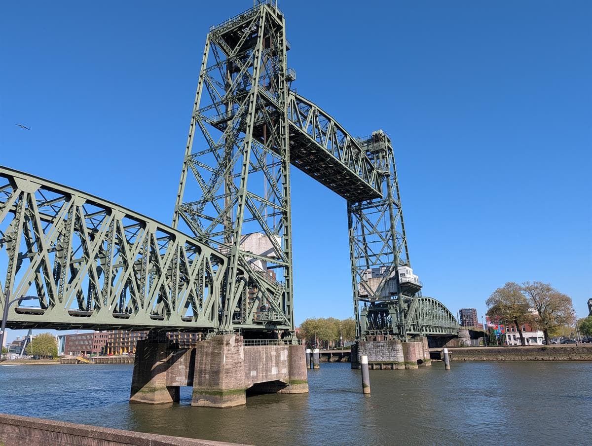 Prins Hendrikkade, Rotterdam