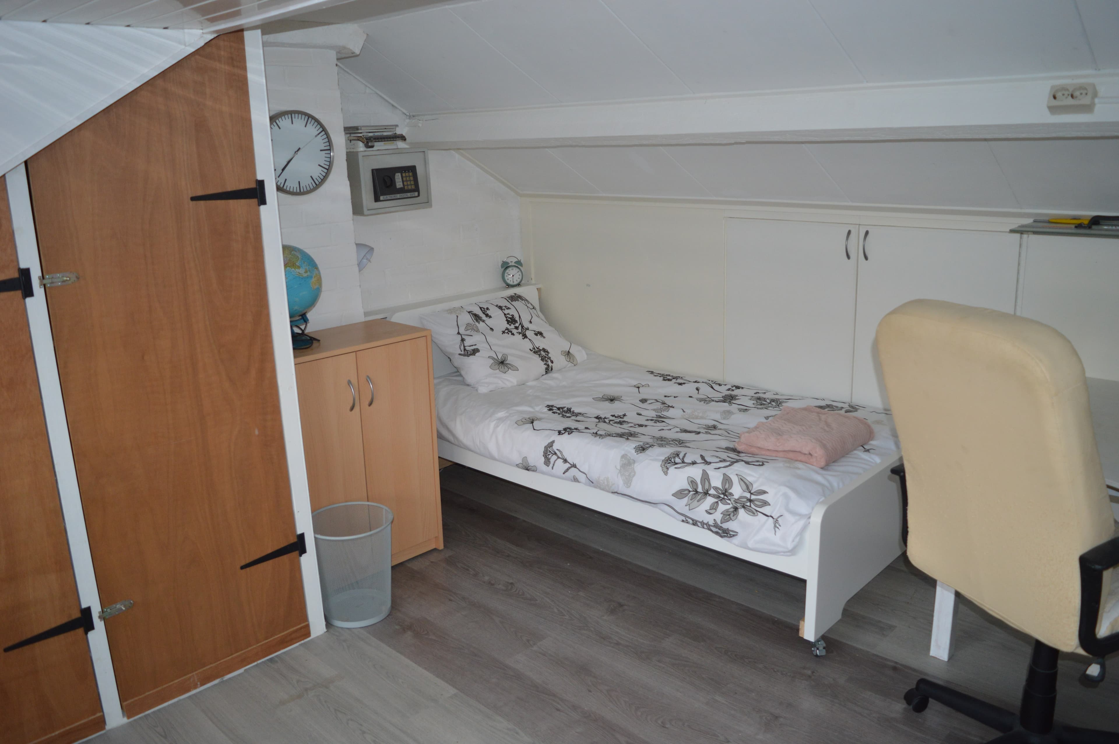 Rivierenlaan, Rozenburg