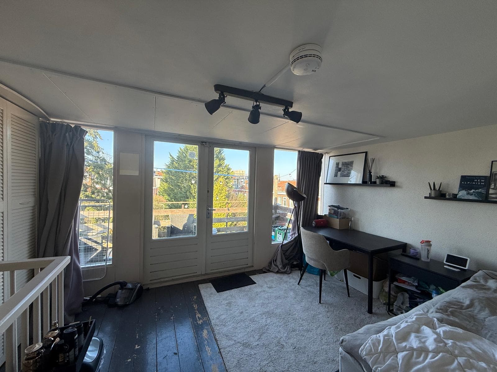 Van der Waalsstraat, Groningen