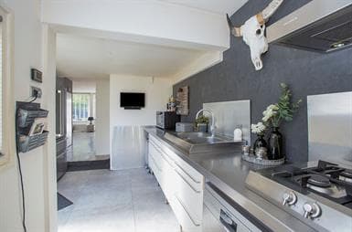 Graan Voor Visch, Hoofddorp