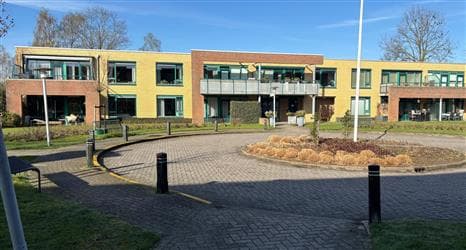 Worth Rhedenseweg 137